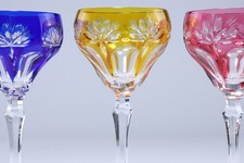 bunte Römer Weingläser Bleikristallglas Überfanggläser geschliffen Überfangglas