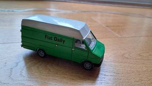 Fiat daily old car - old, iveco