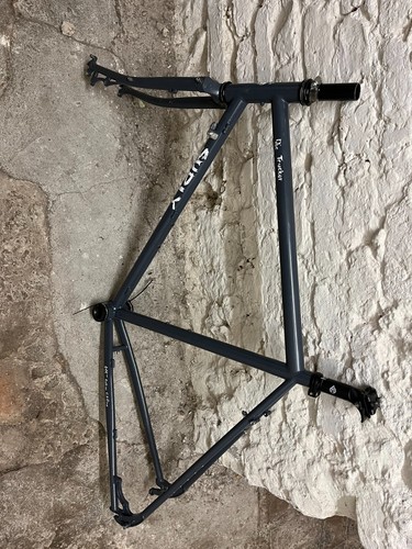 Surly disc trucker reiserad - disc,