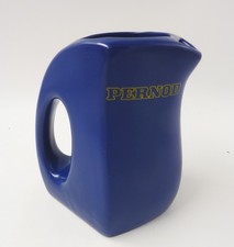 Perfekt erhaltener Pernod Krug blau wohl 70er Jahre