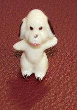Weißer Plastikhund als Anhänger aus DDR,  (14)