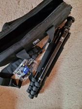 Sirui N-2004KX Stativ