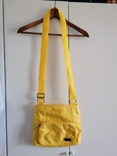 Kenneth Cole REACTION, Tasche