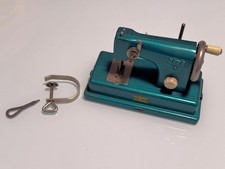 Casige-Spielzeugnähmaschine (Vintage, 1950er/1960er)