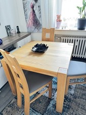 Esstisch mit 4 Stühlen mit 2