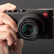 Leica Camera D-Lux