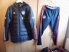 FC Bayern München Stadion Winter Jacke L NEU + UCL Champions Hose M NEU Ansehen!