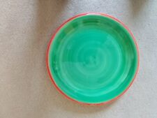 großer Teller Steinzeug, grün mit rotem Rand, hochglanz, ca 26 cm