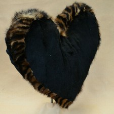 Pelzkissen Herzform Fellkissen