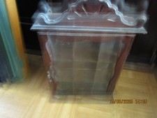 kleine Vitrine für Miniaturartikel