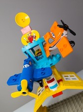 LEGO® DUPLO® Disney Planes™ Dusty Skipper Flughafen Feuerwehr Hangar nerdycustom