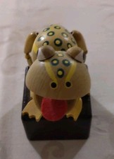 Frosch Drückfigur Holz auf