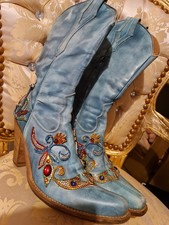 Fauzian Jeunesse  Leder