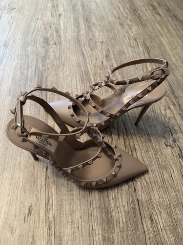 Valentino garavani rockstud - valentino,