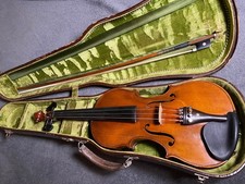 Alte 4/4 Geige mit warmem