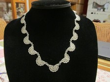 Aufwändig filigrane Halskette