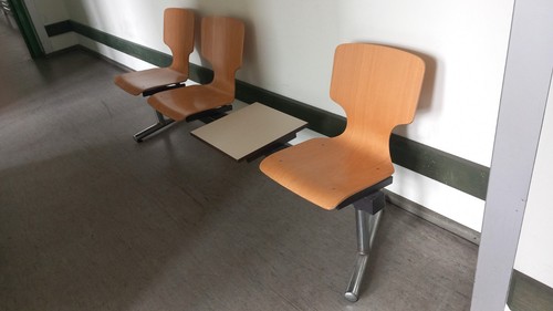 Sitzplätze mit tisch - mit,