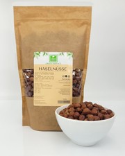 Haselnüsse groß und knackig