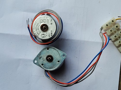 Synchronmotor turntable - 2, x