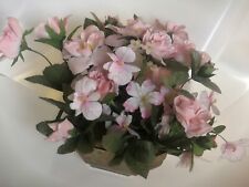 Rosa Rosen Blumengesteck Kunstgesteck Deko in großer Messingschale 0,8 kg