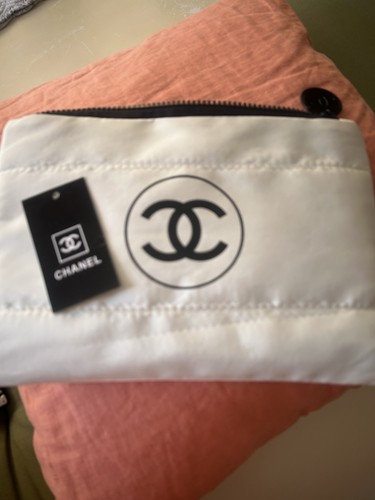 Chanel kosmetiktasche - chanel,