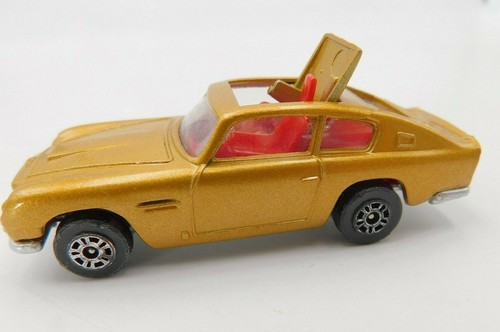 Corgi juniors aston martin - juniors,