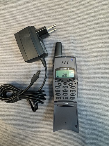 Ericsson t28s with battery and - with,