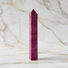 Korund Obelisk Pink –