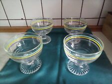 Vier Eisbecher Eisschalen Dessertschalen aus Glas Geschenk Deko Nachtisch Sommer