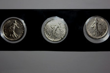 5 francs 1971 (2x) und 5 Francs 1973. Wunderschönes Motiv "Säerin".