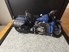 Modell 1:10 Harley-Davidson