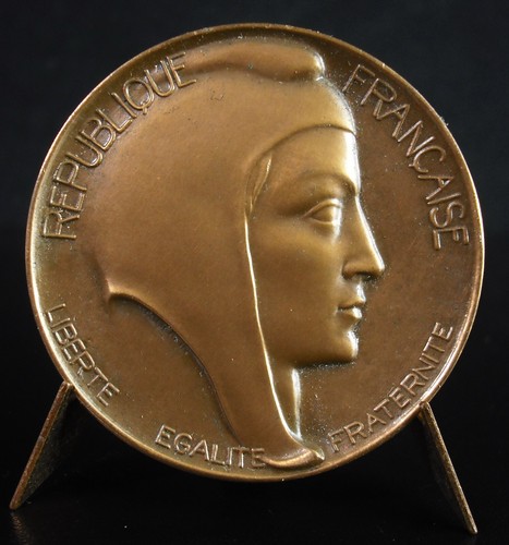 Medaille par descours desacres - par,
