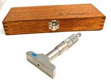 Mitutoyo Tiefenmessschieber  0