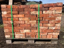 Alte Ziegelsteine im