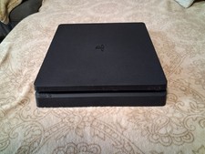 Sony PlayStation 4 Slim 500GB Spielekonsole - Jet Black