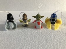 Star Wars Kinder Ei Spielzeug X4 Kunststoff Star Wars Figuren auf Raumschiff Fahrzeugen