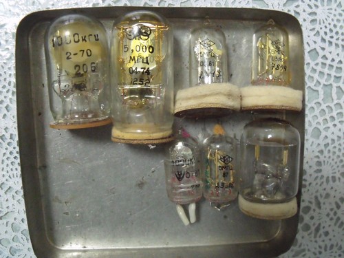 Elektronik bauteile gold glas - *elektronik, bauteile*gold*glas