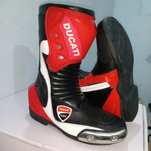 Ducati motorrad leder - ducati,