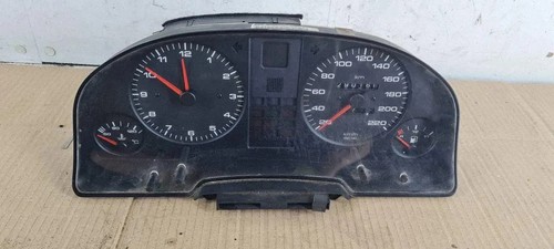 Audi b4 kombiinstrument - 80,