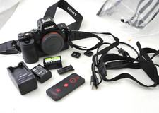 Sony  A7s Digitalkamera ILCE-7s 12,2 MP Body, Auslösungen/shutter count 29676