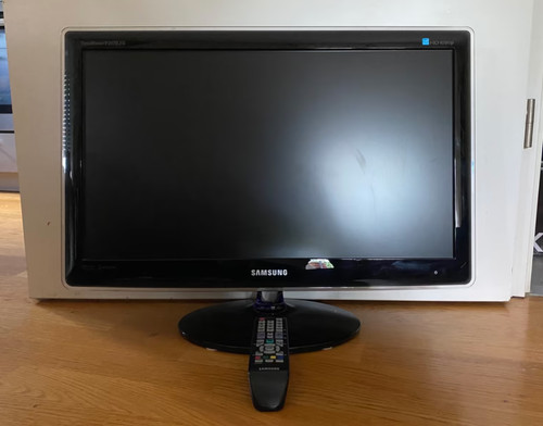 Samsung syncmaster p2470lhd - samsung,