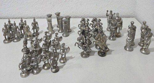 Schachfiguren aus zinn - ,