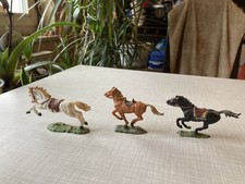 4 cm-Figuren - 3 Stück -