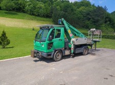 Multicar M30 Fumo 4x4 mit Hubarbeitsbühne, Kipper, Schneeschild und Salzstreuer