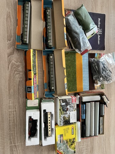 Modelleisenbahn - , tt