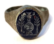 Antiker Römischer Siegelring mit geschnittener Gemme, vermutl. Bronze