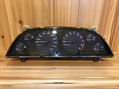 Nissan r32 skyline - r32, tacho