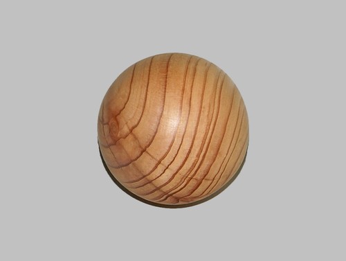 Kugel aus holz - aus, (lärche)