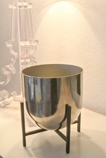 Übertopf auf Piedestal silber Podest Gestell Erhöhung Innenarchitektur Deko