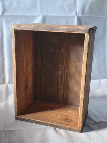 Antike vintage holzkiste aus - antike/vintage,